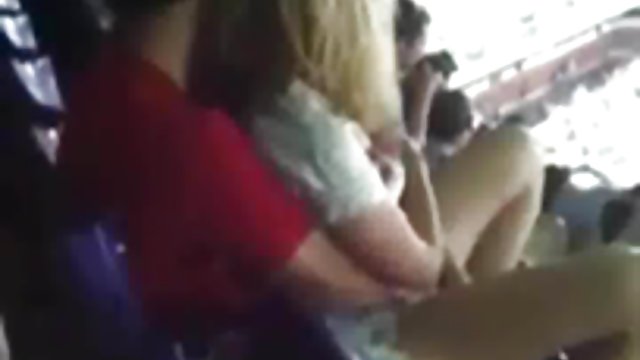 بهترین پورنو هیچ ثبت نام بانوی مه بدون مجتمع خروس را در سایت های سکسی جدید خیابان خیس می کند