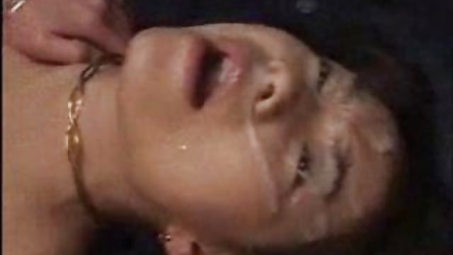 بهترین پورنو هیچ ثبت نام دختر سکسی به طور ناگهانی به دوست پسر دانلود رایگان فیلم پورن خود که به شدت در بوکس تمرین می کرد به اتاق تمرین آمد و او را گرم کرد تا کمی با پیستون وزنش بر روی بیدمشک خیس او گرم شود